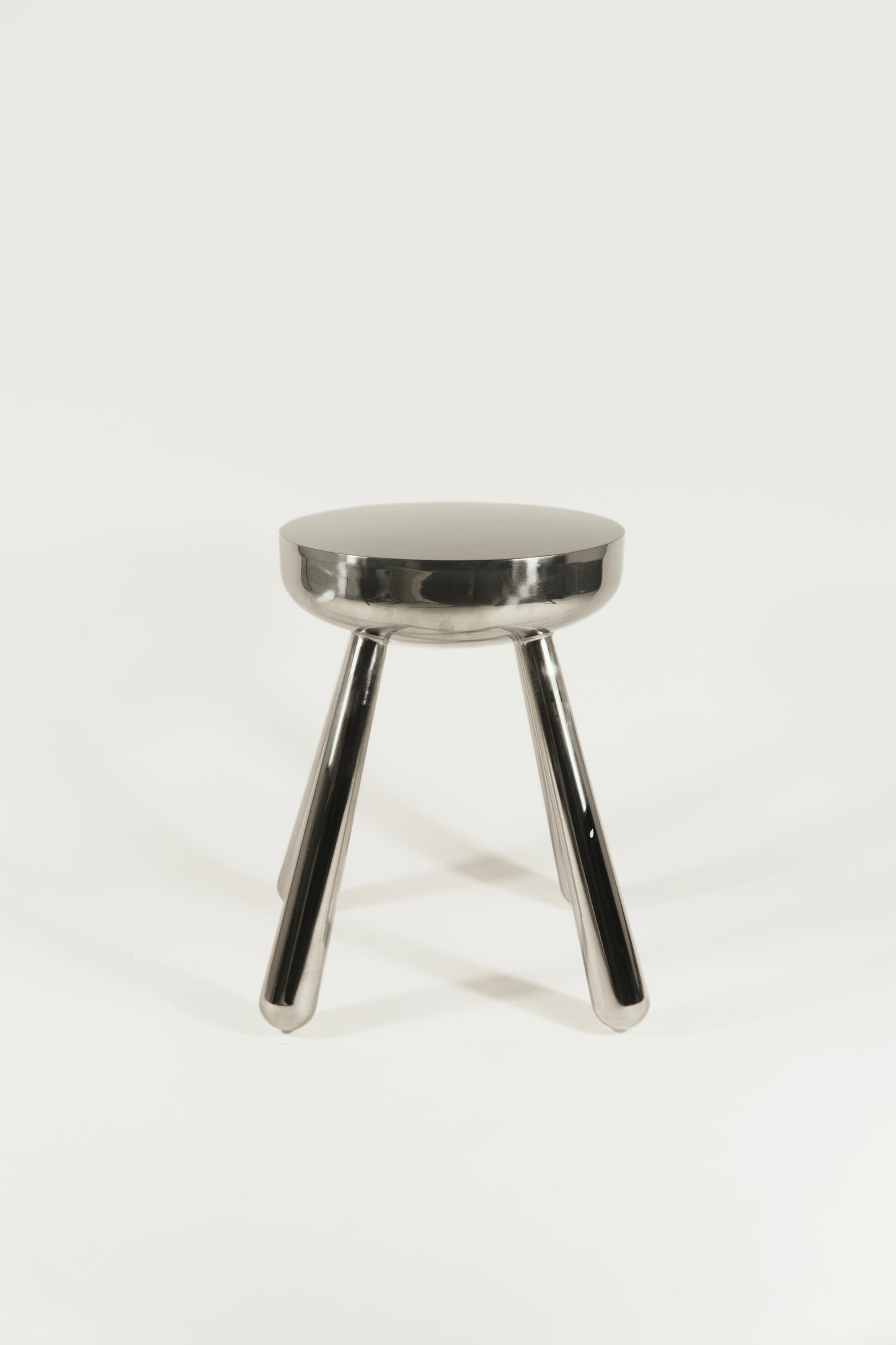 Lola Sleek Stool