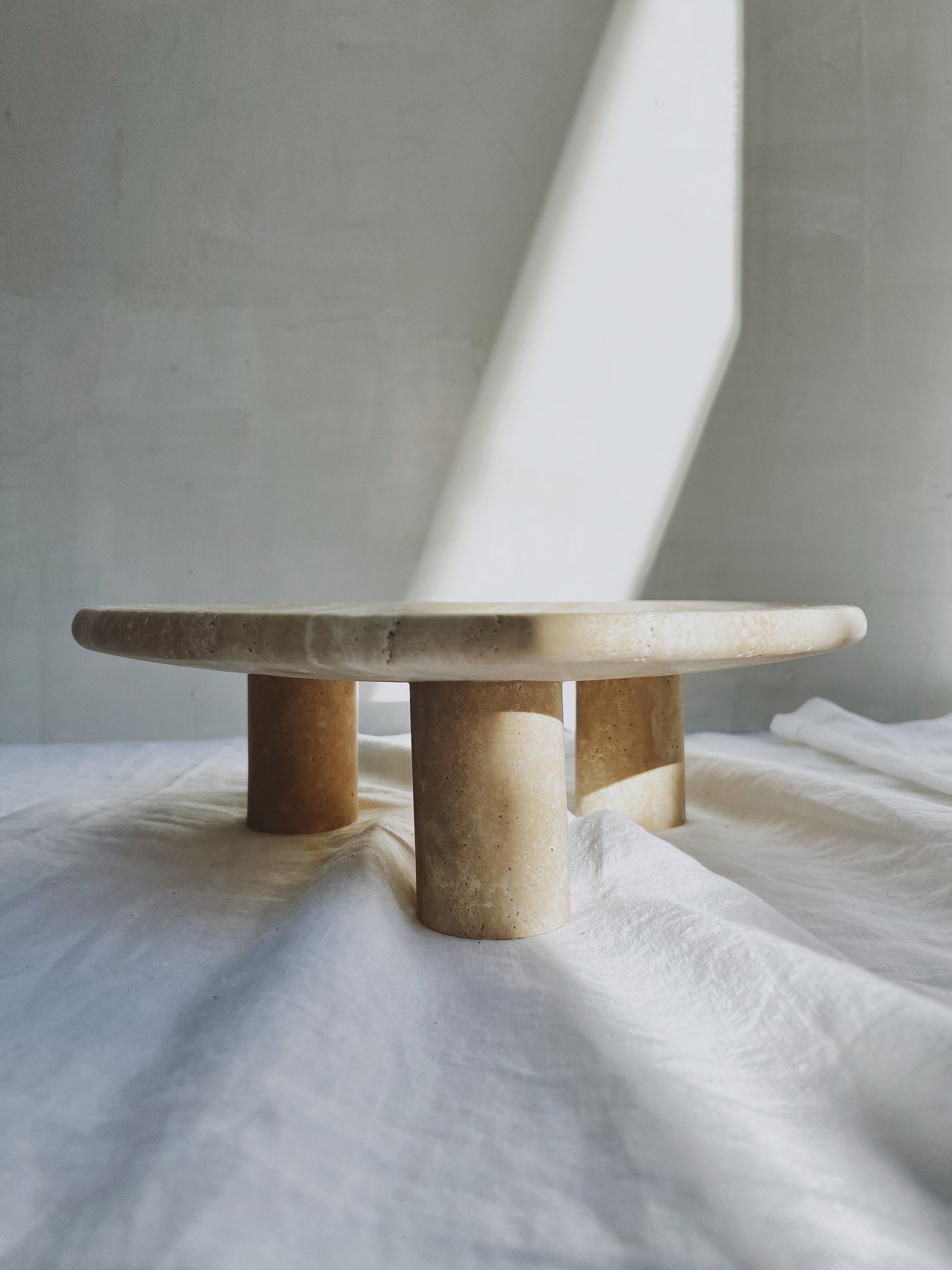 Travertine Fruit Tray with Legs Round