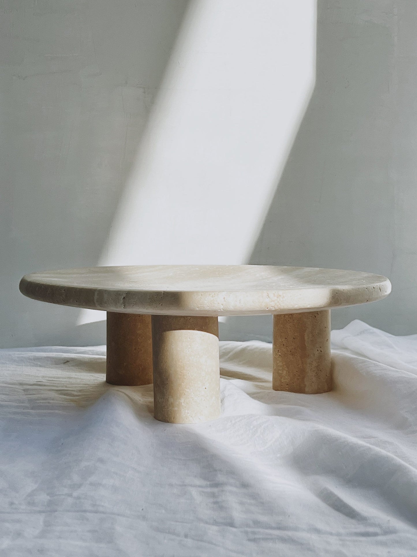 Travertine Fruit Tray with Legs Round